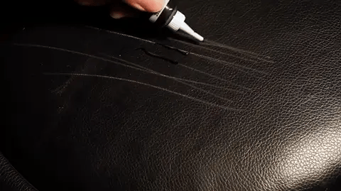 CUIRELIT: Restaurez Votre Cuir en 10 Minutes - Gel de Réparation Rapide et Efficace - Garantie d'Économies